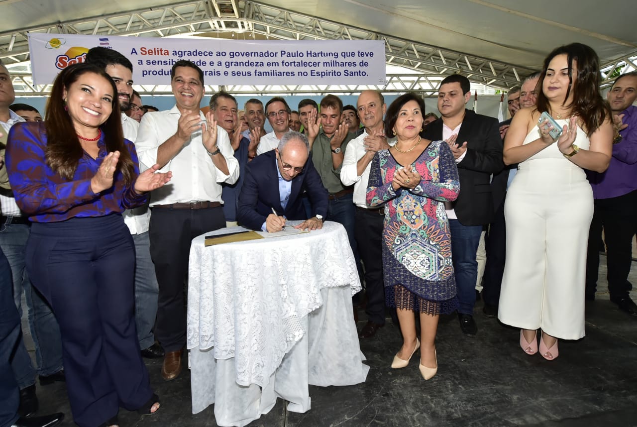 Painel - Leite - WhatsApp Image 2018-05-18 at 16.49.32 (3)|||Fotógrafo:Leonardo Duarte/Secom-ES