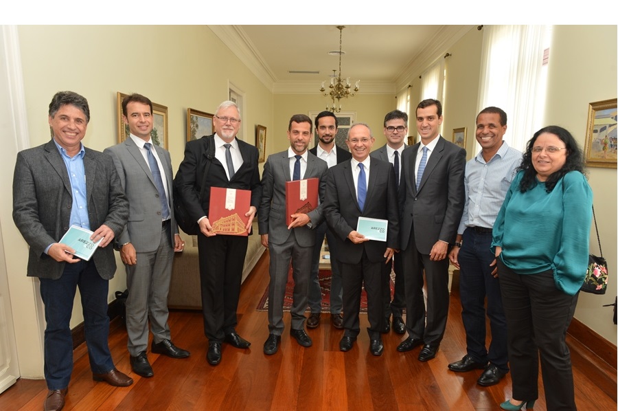 Reunião Arezzo - Romero Mendonça (1)