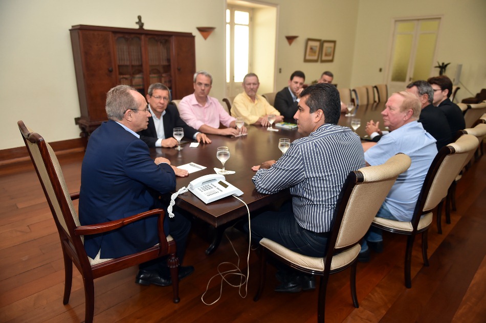 Reunião prefeitos Bacia Rio Doce -Thiago Guimaraes 100316 (3)