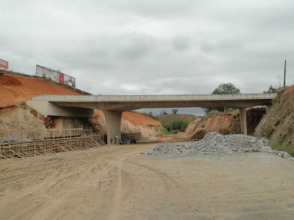 Sep - 24062016 - painel - Cachoeiro-Coutinho ponte