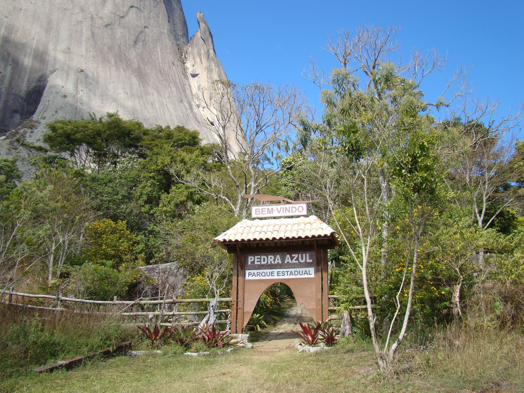 comunicacao_visual_parque_estadual_pedra_azul_credito_amandaamaral (22)