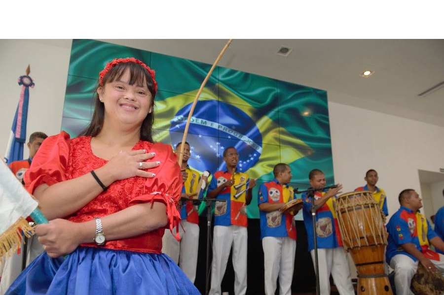criança feliz  3|||Fotógrafo:Pedro Dutra/Secom 