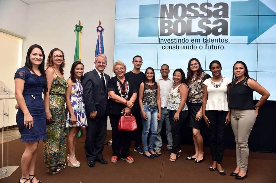 formatura e edital do NossaBolsa  Thiago Guimaraes 151215 (16)