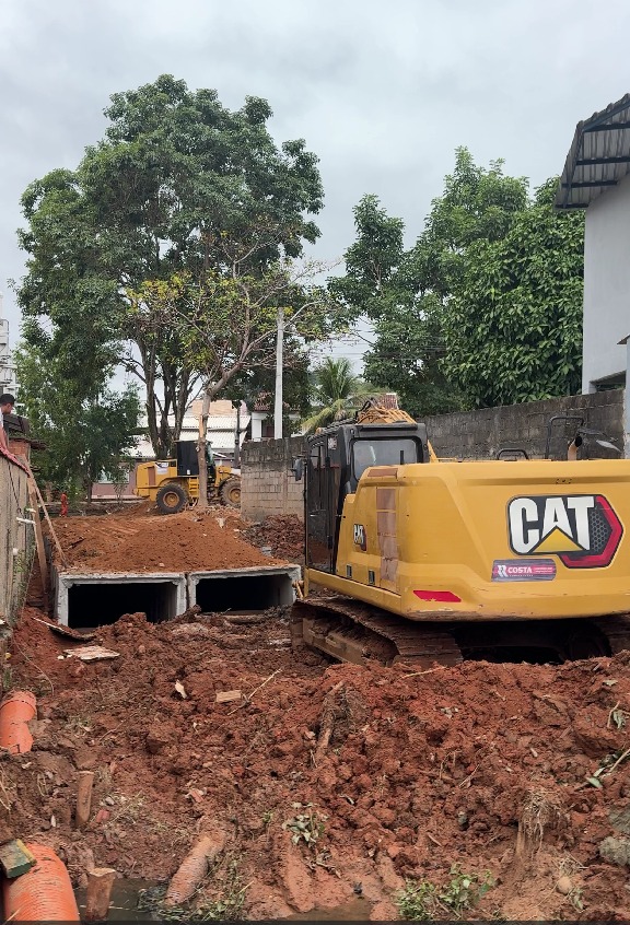 21-05-2026-obras-de-macrodrenagem-avancam-no-bairro-macrina-em-alfredo-chaves-03