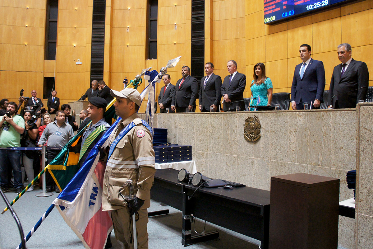 36117-Cerimonia-de-posse-dos-deputados-11|||Fotógrafo:Lissa De Paula/Assembleia Legislativa