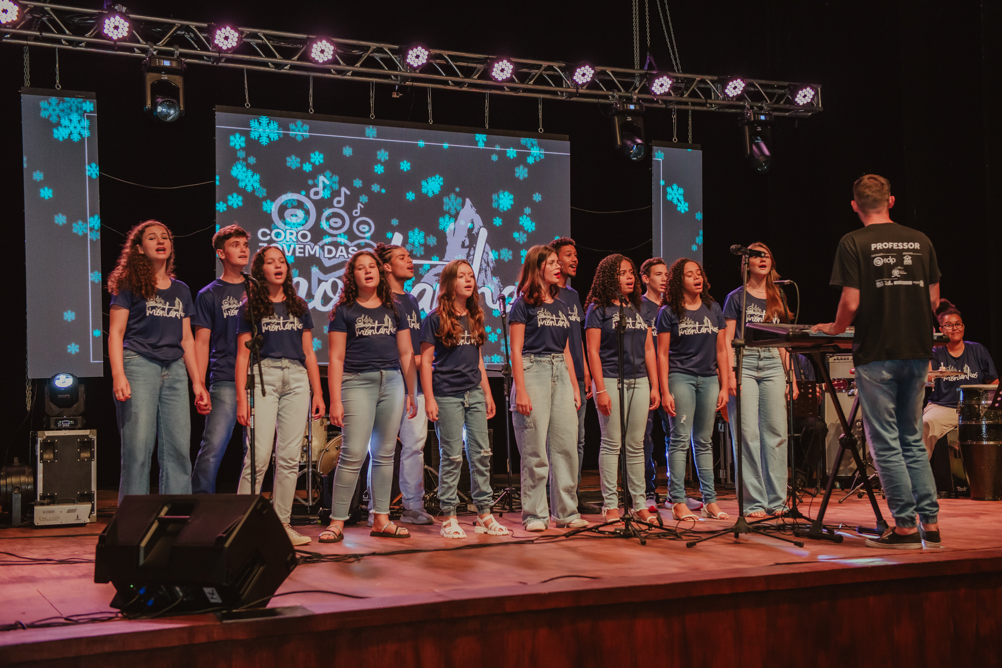 Alunos participantes das oficinas de musica do Instituto Cultural das Montanhas.jpg 02 Foto Lucas Valim (1)