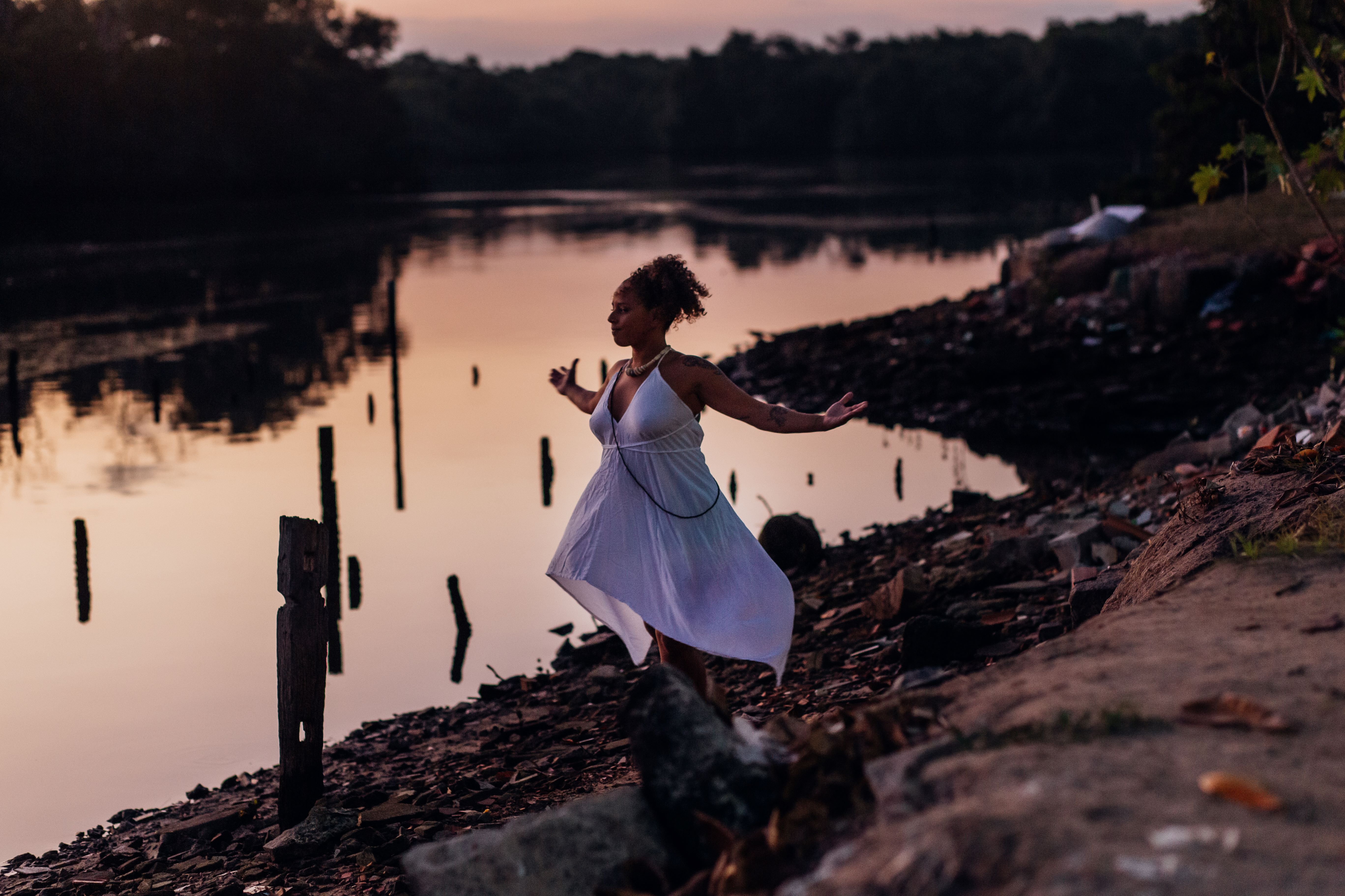 Espetáculo de dança Escrita dos Invisíveis. Foto Mariana Garcia