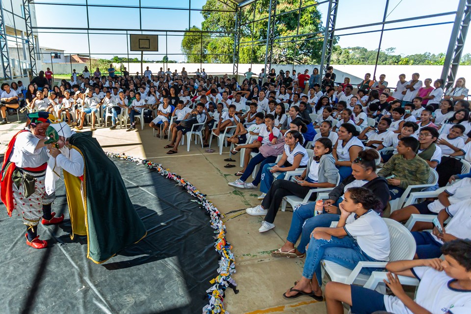 O Rei de Quase Tudo em guarapari