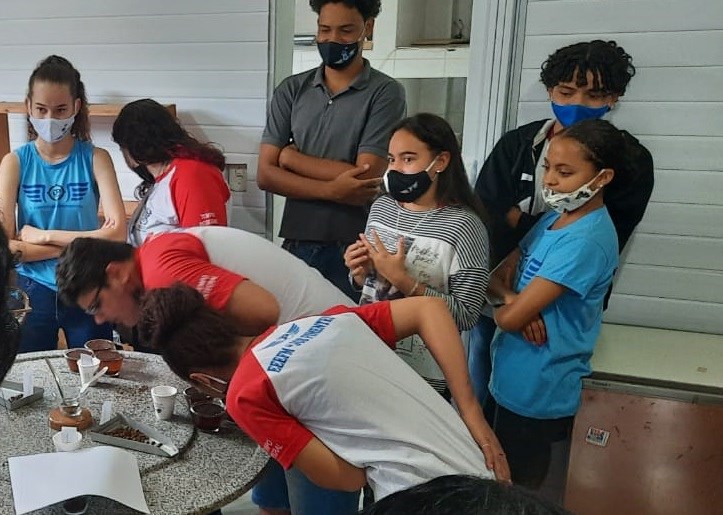 Oficina alunos Mantenópolis_Crédito Divulgação Incaper