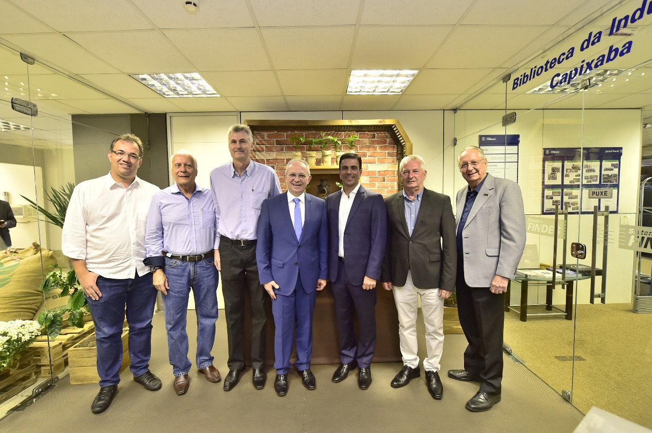 PAINEL - WhatsApp Image 2018-03-05 at 11.11.01