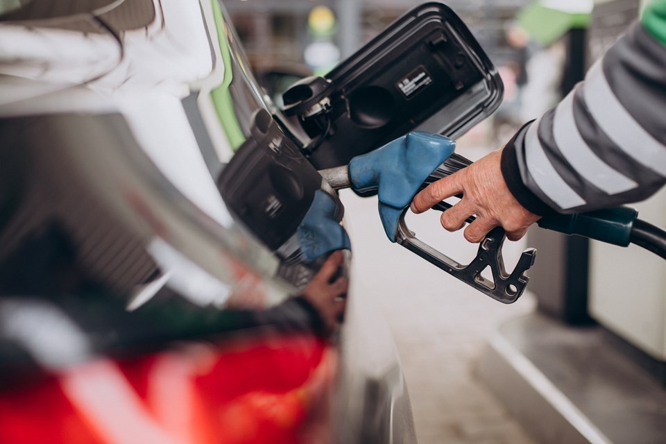 car-refueling-fuel-station (1)