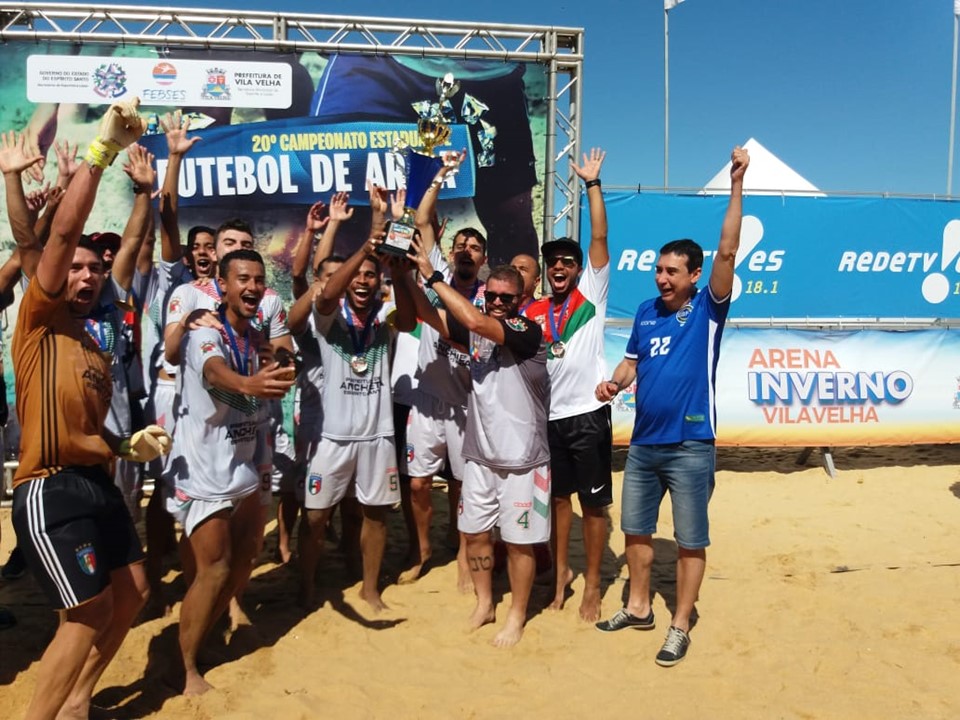 futebol de areia-1