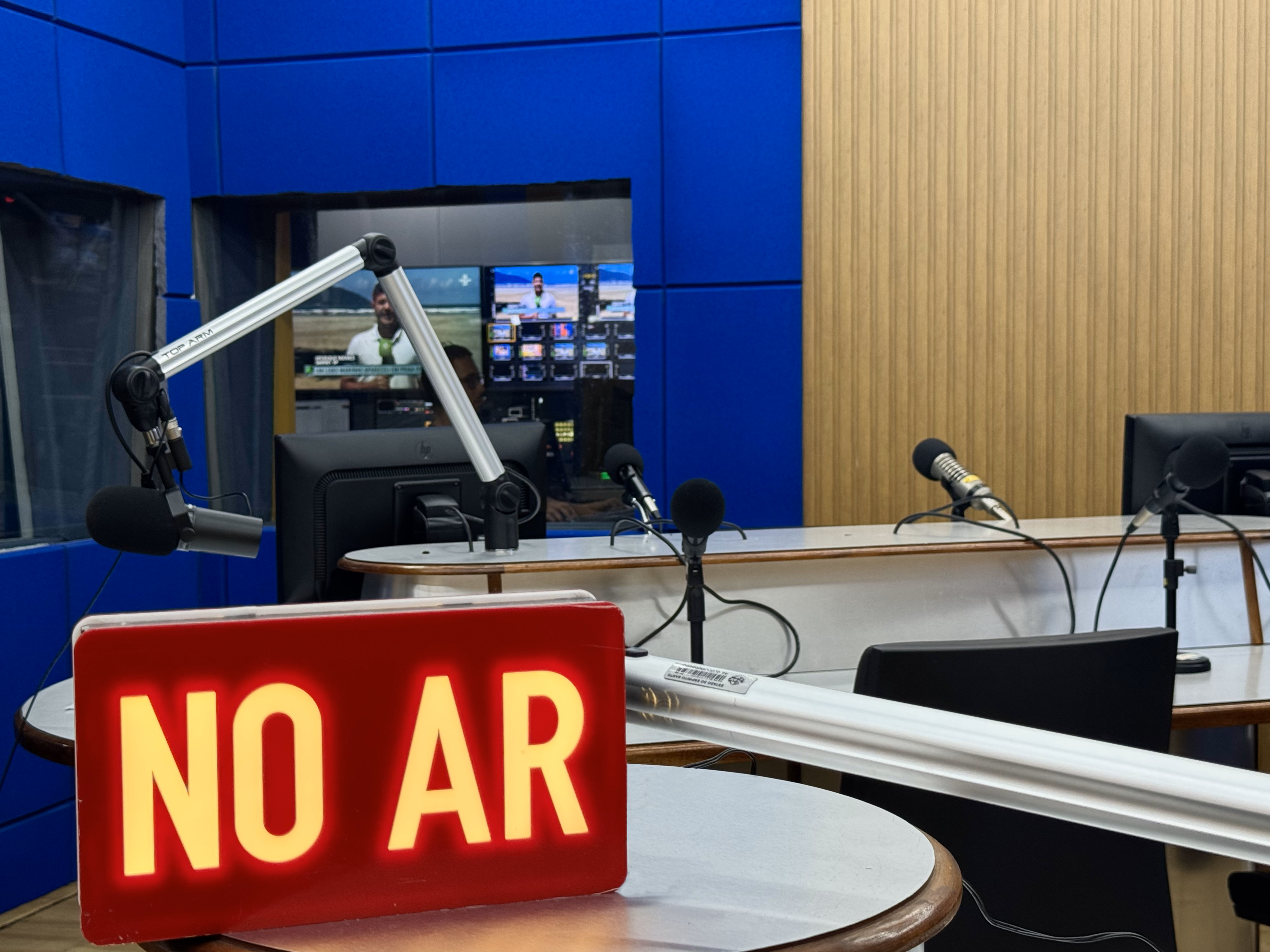 imagem release modernização estudio espirito santo fm