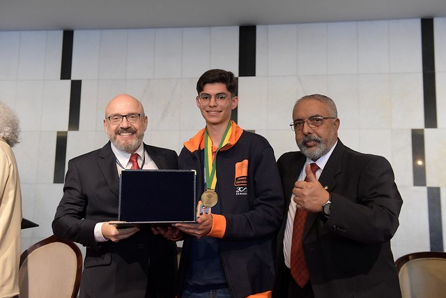 jovem senador oficial (1)
