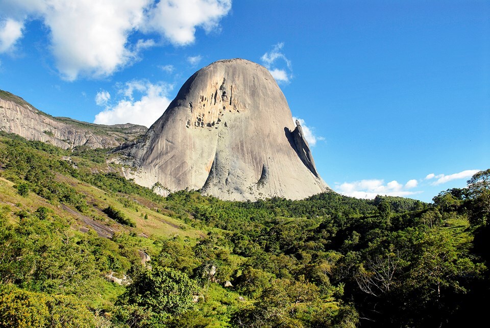 pedra-azul_2_tadeu-bianconi-_1_