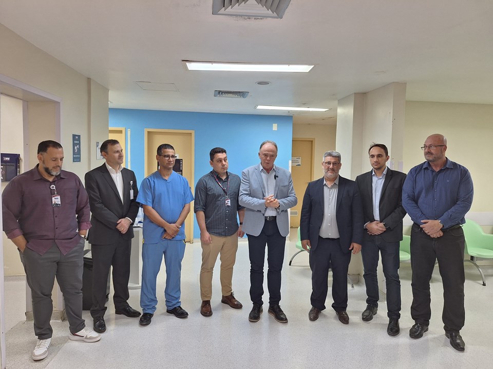 saude-mais-facil-hec-governador-01