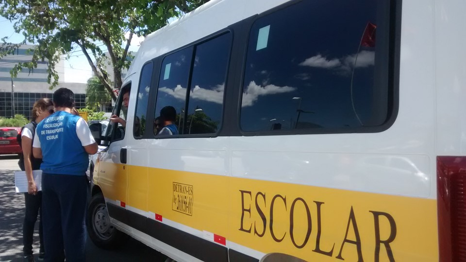 transporte escolar (4)-1