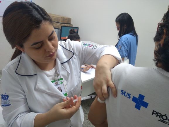 vacina influenza HEUE 2020