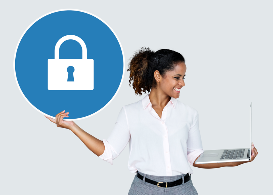 woman-holding-padlock-laptop-3